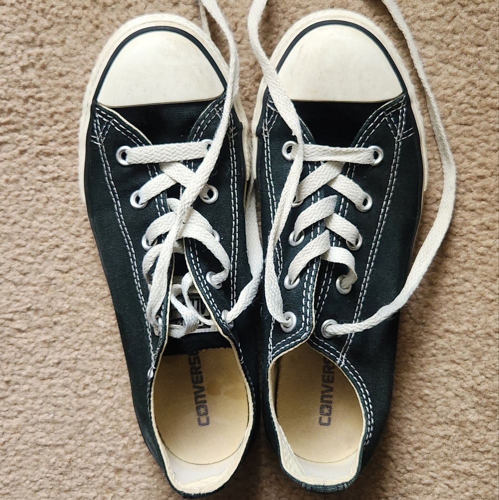 Girls converse all star